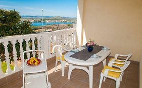 Maestral Suites
