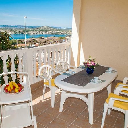 Maestral Suites Šibenik Exterior foto