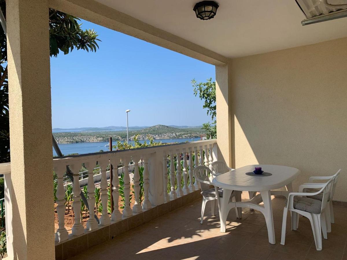 Maestral Suites Šibenik Exterior foto